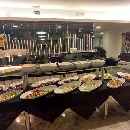 Hotel Gambrinus Riccione Esterno foto