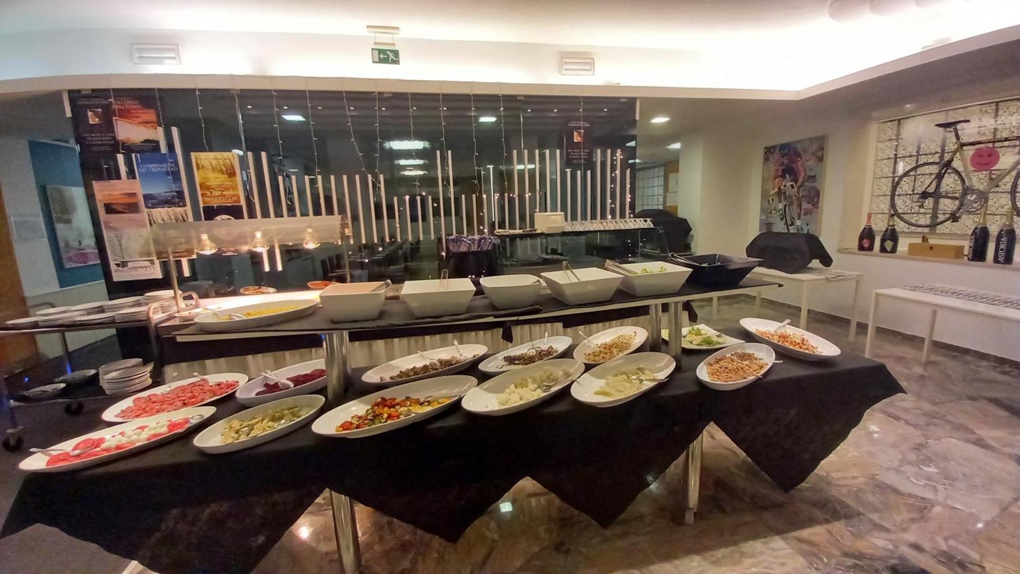 Hotel Gambrinus Riccione Esterno foto