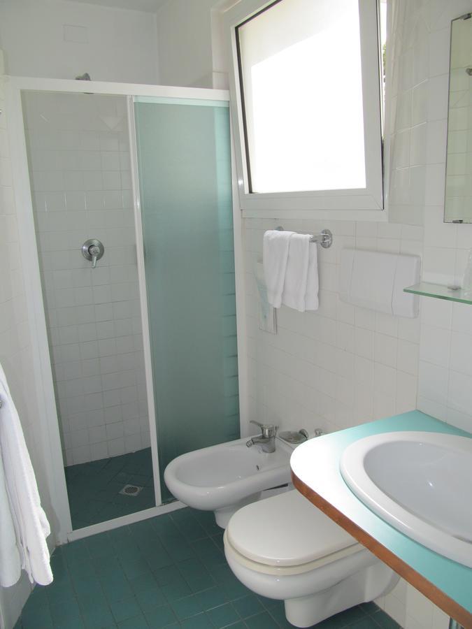 Hotel Gambrinus Riccione Esterno foto